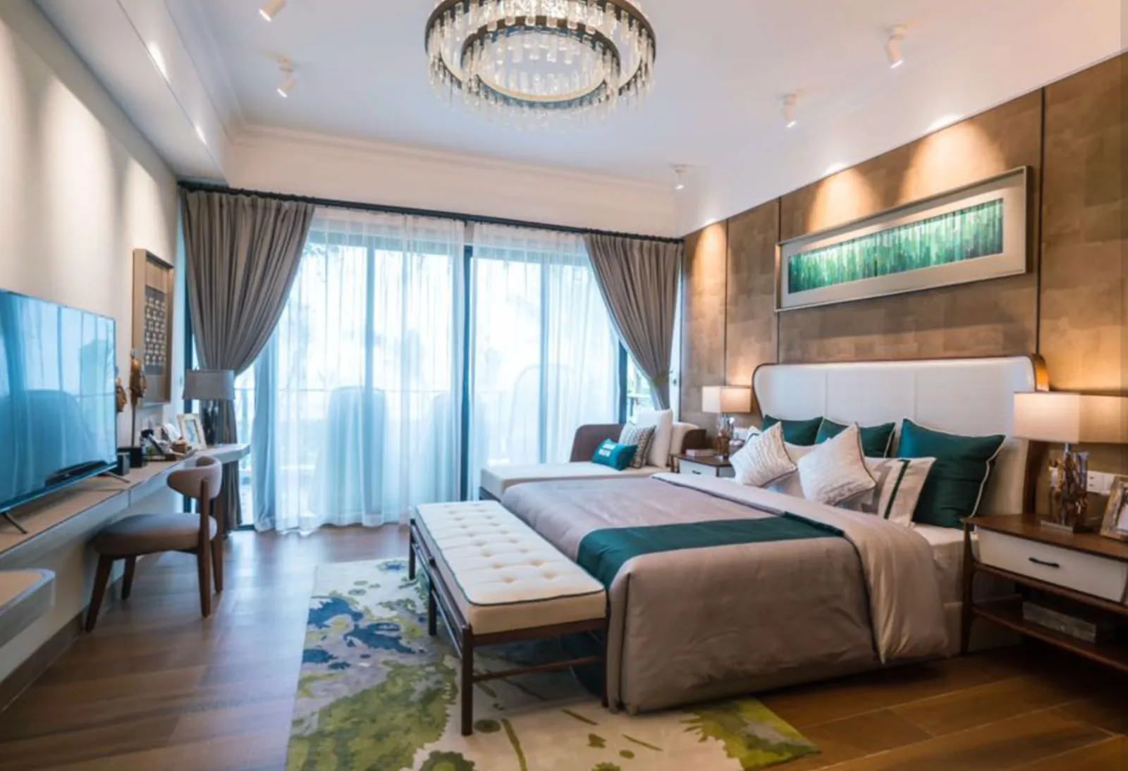 Bilik tidur utama Forest City Nigella Park dengan tingkap penuh dari lantai ke siling dan ruang santai balkoni peribadi