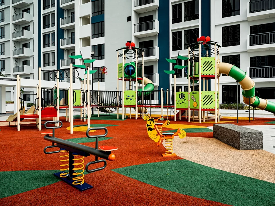 Pandan Heights / Residensi Pandan 3 Outdoor children's playground with safety flooring at Pandan Heights in Pandan City, Johor Bahru, Johor