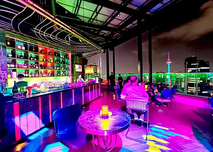Royal Lexis KLCC @ Jalan Sultan Ismail Fac Skylounge